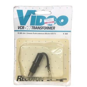 Recoton V303  75 to 300-Ohm Matching Transformer VCR TV NOS